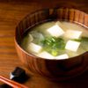Japanse soep met tofu
